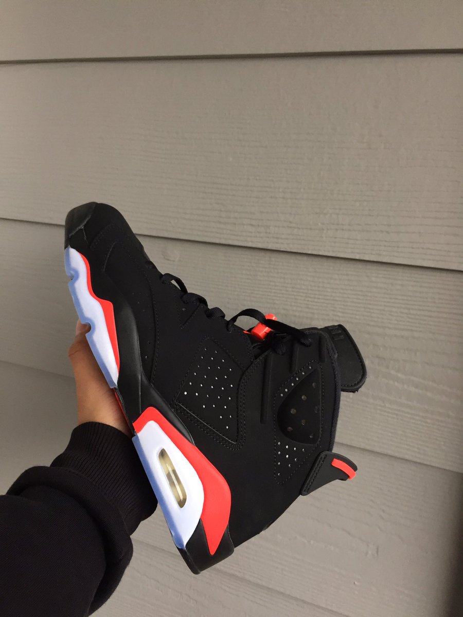 anglakasngULAN's tweet photo. another one for the collection❤️ #infrared6s https://t.co/zpPPoiY716