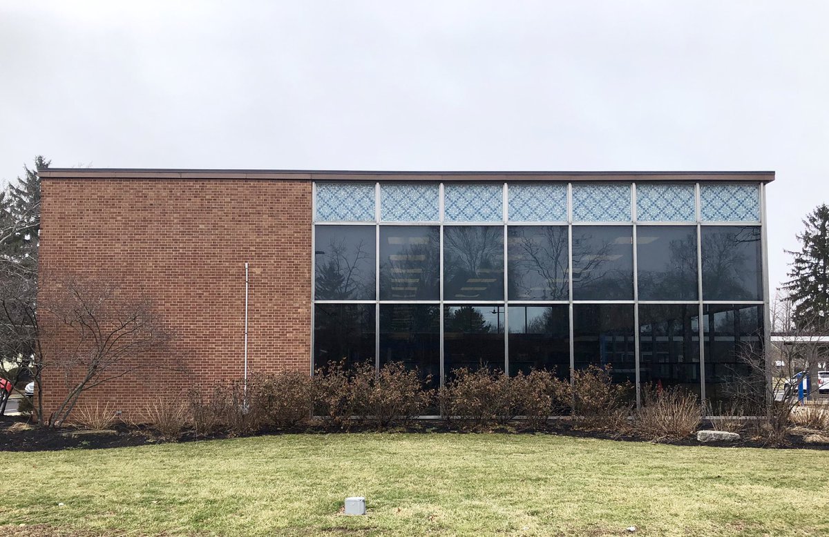 Another former City National Bank—this one was built in 1959 and designed by the local firm Tully & Hobbs