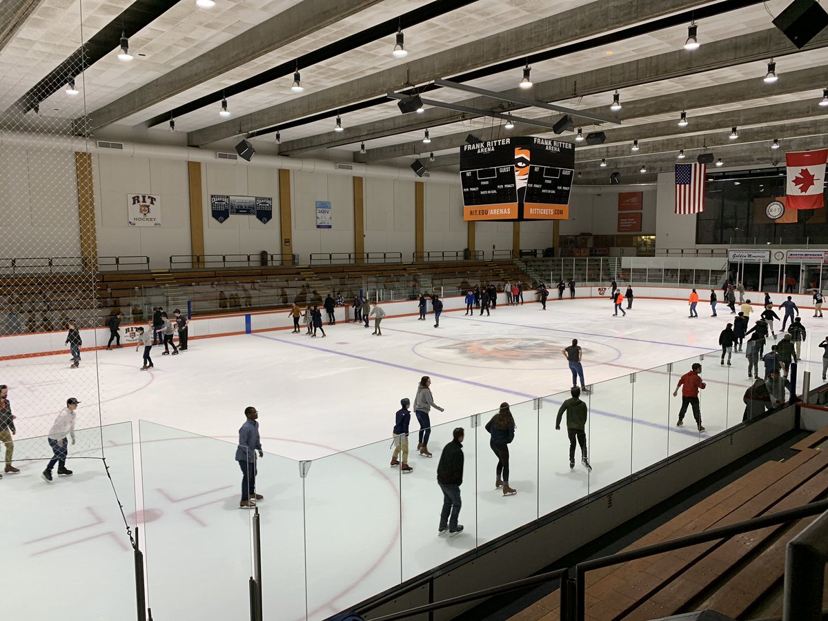 brickhackrit's tweet photo. Time to skate in Ritter! #BrickHackV https://t.co/Iny9iTdjDh