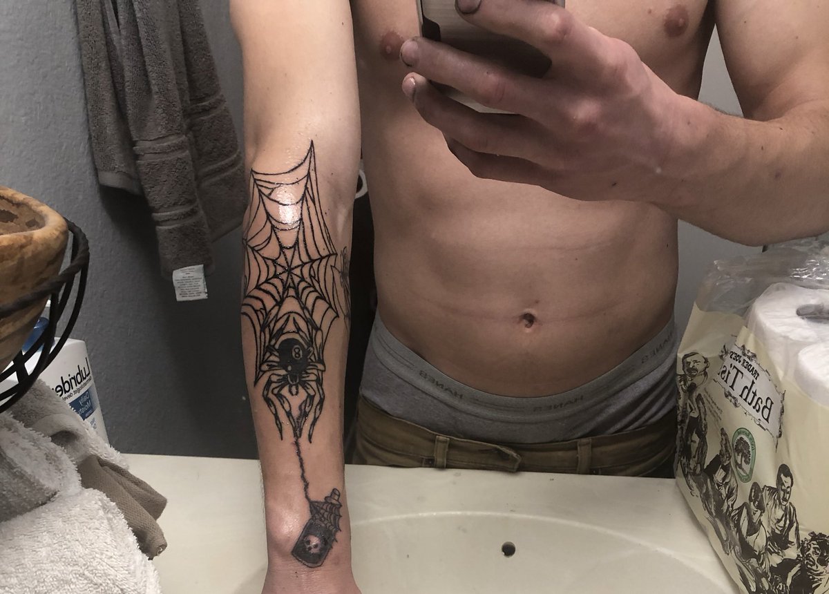 kbf_'s tweet image. Added a couple more stuff on myself!