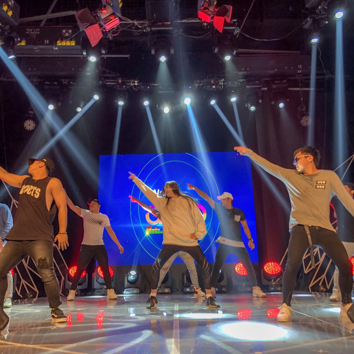 iwantasapofc's tweet photo. They call me artist! They call me...
@maymayentrata07 #iWantASAP https://t.co/6w0jPXLK1G