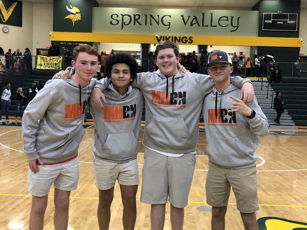 Huge thanks to those who donated to our go fund me. Without y’all none of this would have been possible. And HUGE shoutout to @MHSMavsBball coming up with a win 63-57 on the road. See everyone in the 3rd Round #gomavs