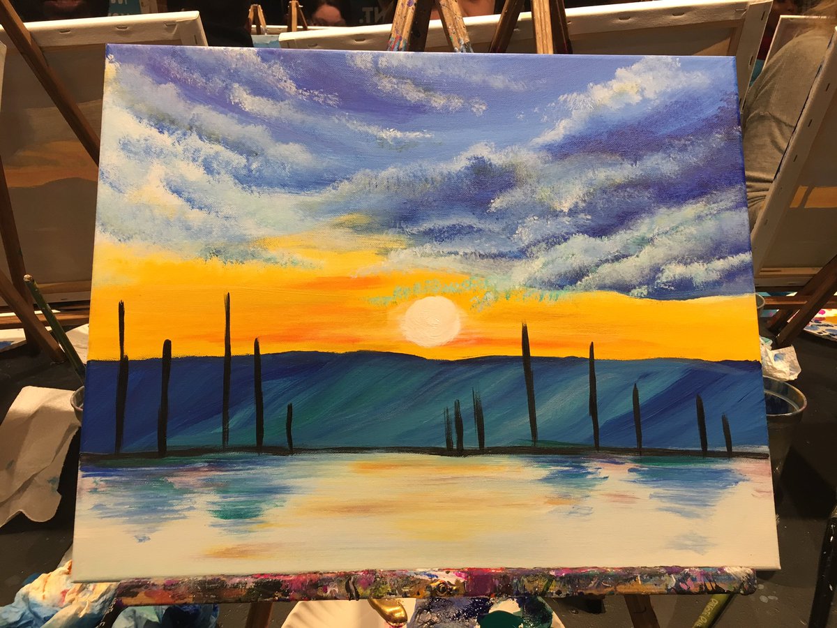 sustainablesam_'s tweet photo. Tree trunks or MS peaks? Paint & Sip class with the lab tonight!🍷🎨 #PinotsPaletteTO #DiamondLab #PhDlife https://t.co/Vti87y9M3m