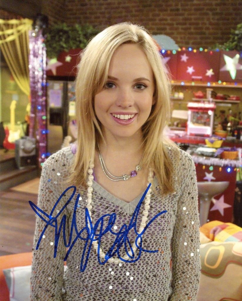 Happy Birthday, Meaghan Martin!   