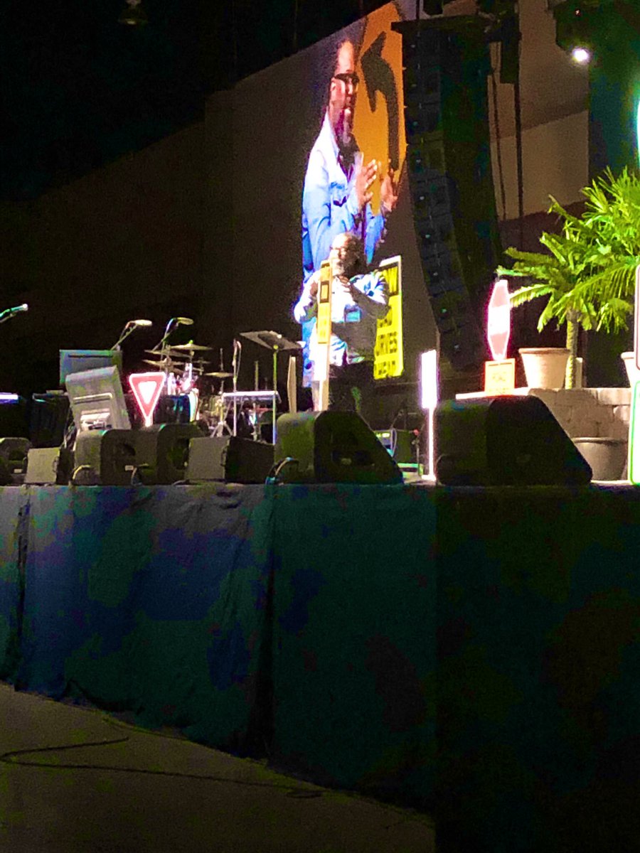 FRCCyouth's tweet photo. Final Saturday speaker @WFconferences was a friend of ours!  #fairviewproud #FRCCisPartOfHisStory #PreachSoHardINeedaHanky https://t.co/4vGRx6S8nw