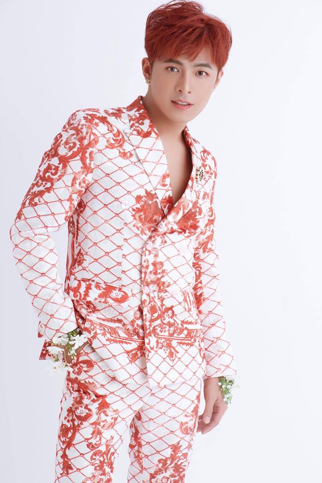NGUYNTU94504840's tweet photo. shooting
photo: Hoàng Vũ Trần
stylist: Tấn Phát Huỳnh Lê
Make-up: Hải Triệu
Hair: Nguyên Phạm, Thái Nguyễn Hoàng
https://t.co/Yem2CUAJtR
https://t.co/YjXKncpeD9
#GinTuanKiet #Ginious #ETLG https://t.co/S7K35DG3q8