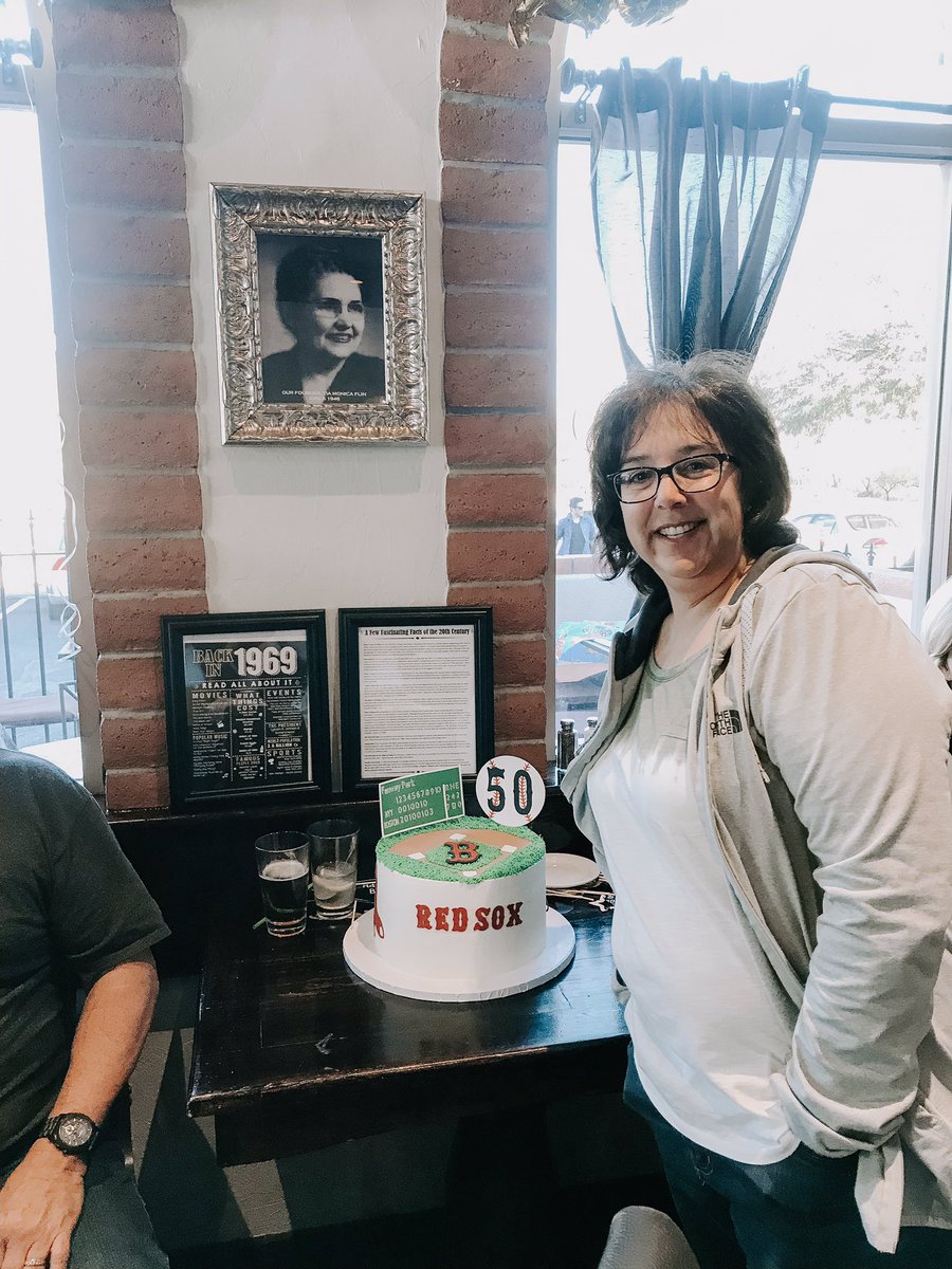 Planned, decorated, curated this party for my mama today to celebrate her 50th, wouldn’t have been possible without my sister and niece, it really came together and blew my mom away! Seeing her so happy was all I could ask for!