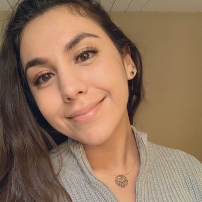 parmidabatman's tweet photo. #NewProfilePic https://t.co/HYYzT00EQ9
