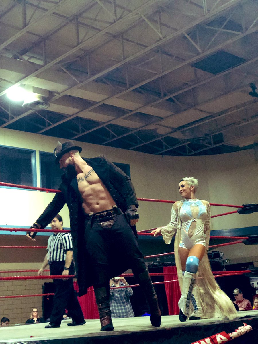 matthew_zimmer's tweet image. The @RealSavageGent got angry, @RealLadyFrost froze a man in his tracks, Victor’s hand was raised, and well... it was business as usual at @MidwestMCW tonight. #PrettyProper