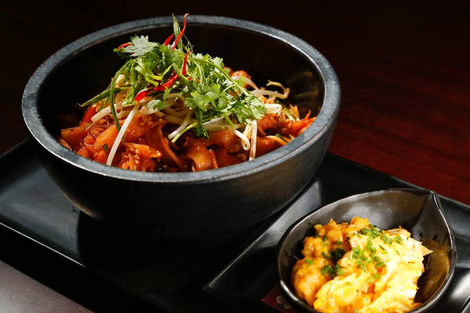 CCRotanaDoha's tweet photo. Itโs almost time to take a break from work and head out for lunch! ๐ฅข๐ฒ๐ค๐ฅ๐น
Visit us to enjoy a sumptuous business lunch here at #TeatroDoha.
Every weekday from 12:30 pm to 3:00 pm, for QR 95 per person.
https://t.co/byG9Ebp2aP https://t.co/Dmoi0yjF6a
