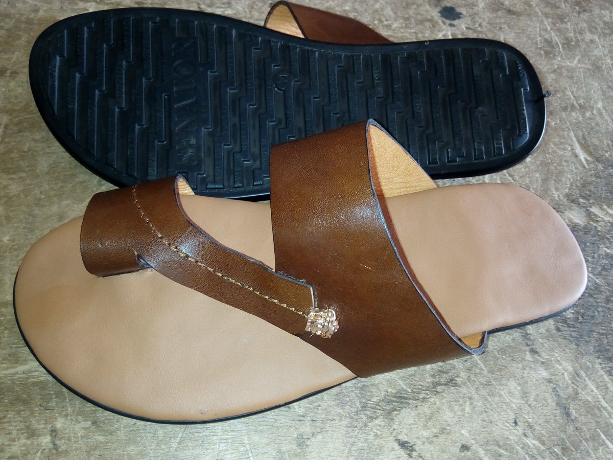 talksankey's tweet photo. If in need call 08024257944 #shoeturf #kdmade #handmadeshoe https://t.co/LYhJXFWxLp