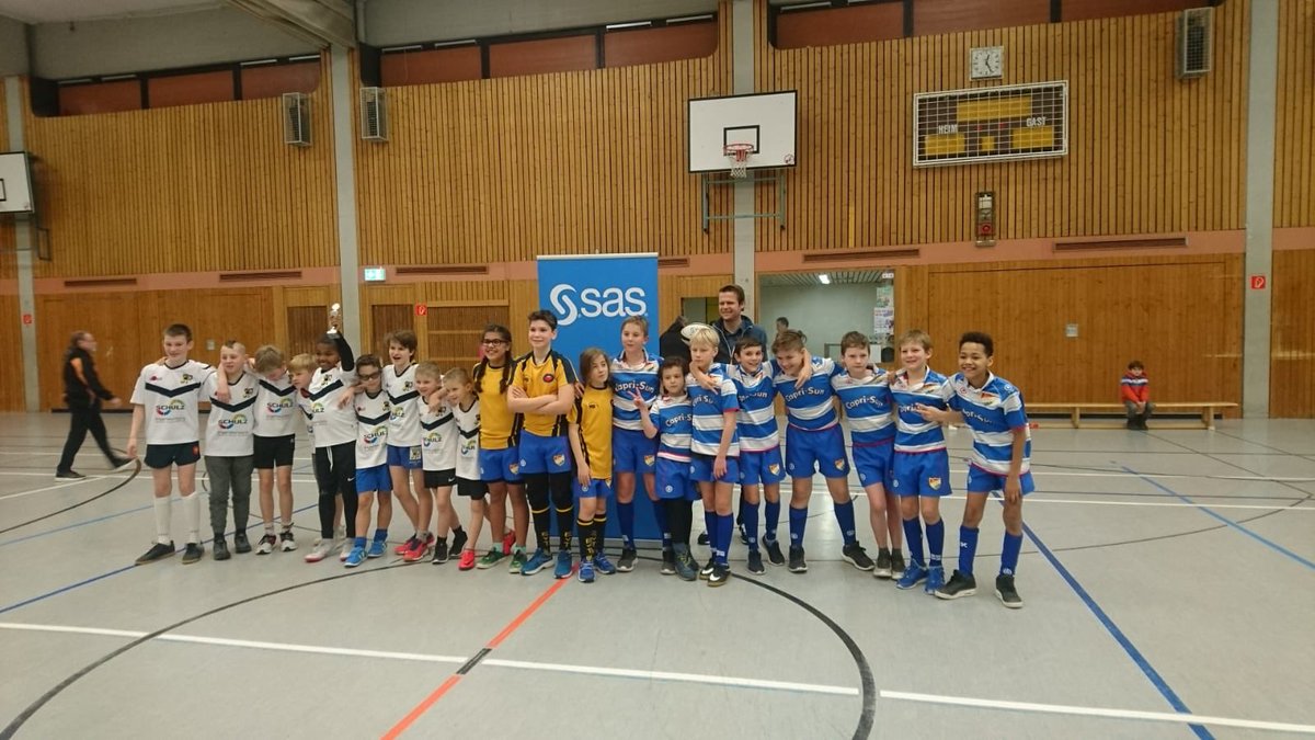 Do future Data Scientists play Rugby🏉? I hope so 😀 #greatkids #NoPainNoGain @corporatesocialresponsibility ⁦<a href="/SAS_DACH/">SAS DACH</a>⁩
