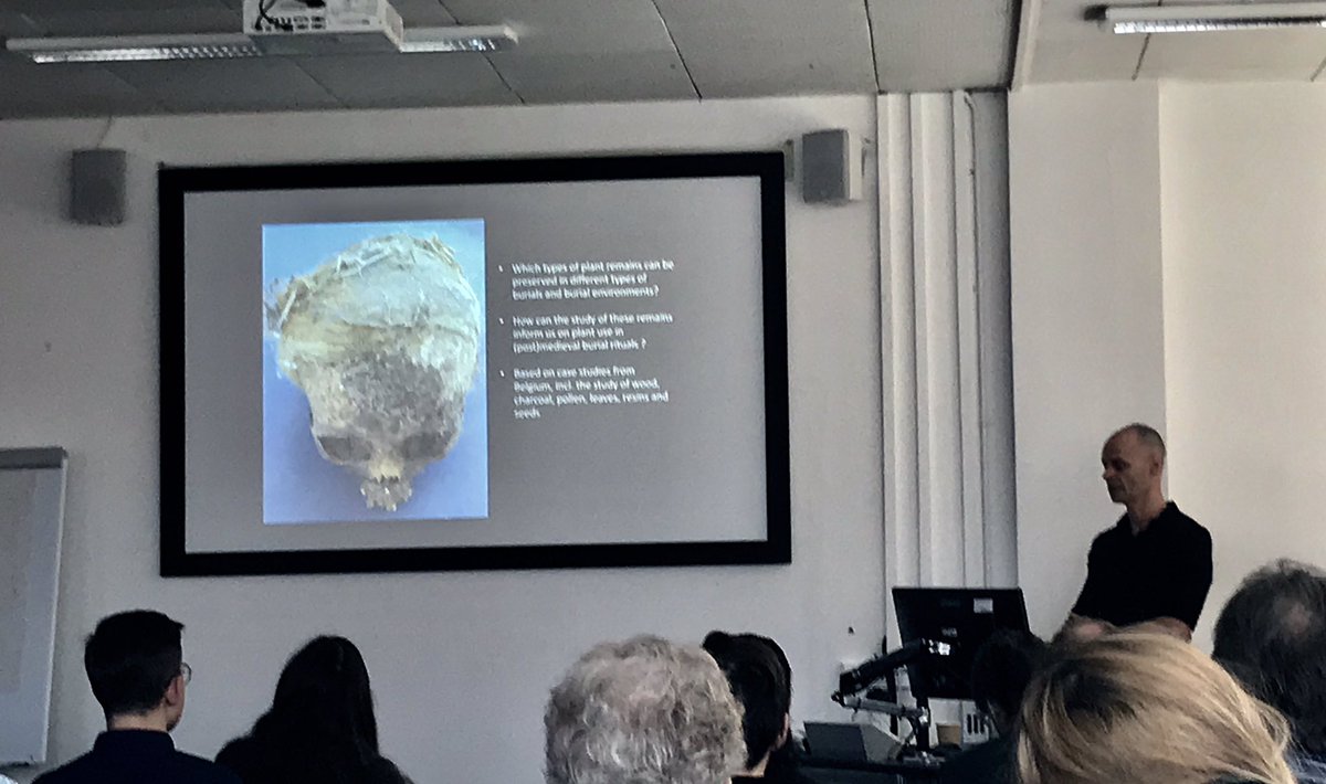 EnviroSuzi's tweet photo. .@DeforceKoen talking about the potential of plant remains, including pollen, from medieval and post-medieval burials in Belgium. Pollen suggests straw bedding material used to wrap the body #IMAA2019 https://t.co/x4I4OLJkhs