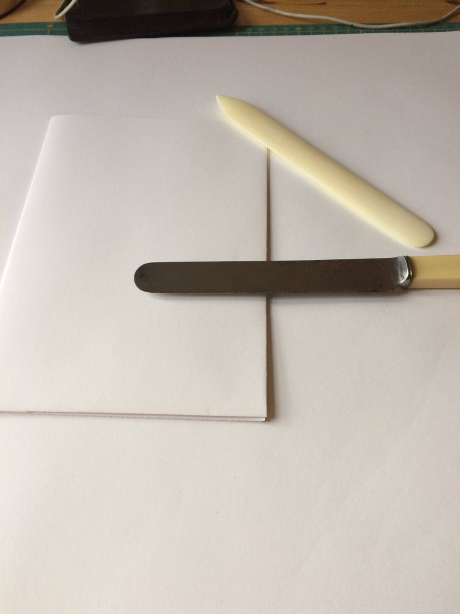 Cornercotcook's tweet photo. And so begins a case bound journal #bookbinding #fromacratch https://t.co/EmWkIL0PVW