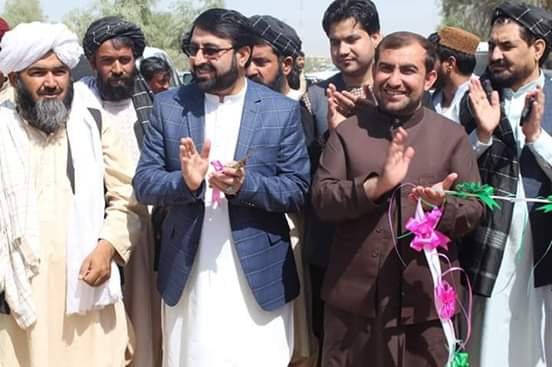 KANDAHAR:

KaNdaHaR Residents welcomed to the new Government Hayatullah hayat, who was  appointed  by Presendint Ghani a week  ago.