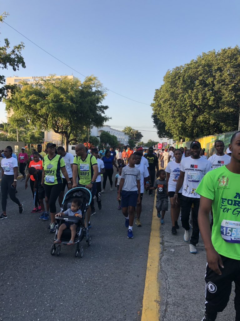 Phase3Prod's tweet image. They headed off bang on time 7:30 am #SigmaRun #Jamaica. Family Planning Team posed just before @SagicorJa
