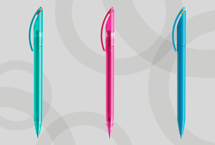 Vibrant_Colour's tweet photo. For when only the best will do, the Prodir DS3 pen includes multiple customisation options, and is available in frosted, transparent, polished, matt and soft touch finishes. We love them and they're one of our best-sellers #Prodir #pens #promotional https://t.co/28a2b3YiFH