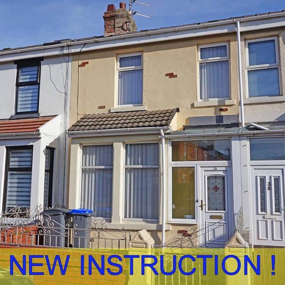 AgentsDuncan's tweet photo. NEW INSTRUCTION
Gorton Street Blackpool
Close to Talbot Gateway
Close to the Town Centre
Train station nearby
3 Bedrooms
2 Reception Rooms
2 Bathrooms
#nochaindelay
#idealinvestment
01253 751791
https://t.co/fNkrlX4ryX
#duncanraistrickestateagents
#ifanyonecanduncancan https://t.co/B4OsVhAs3L