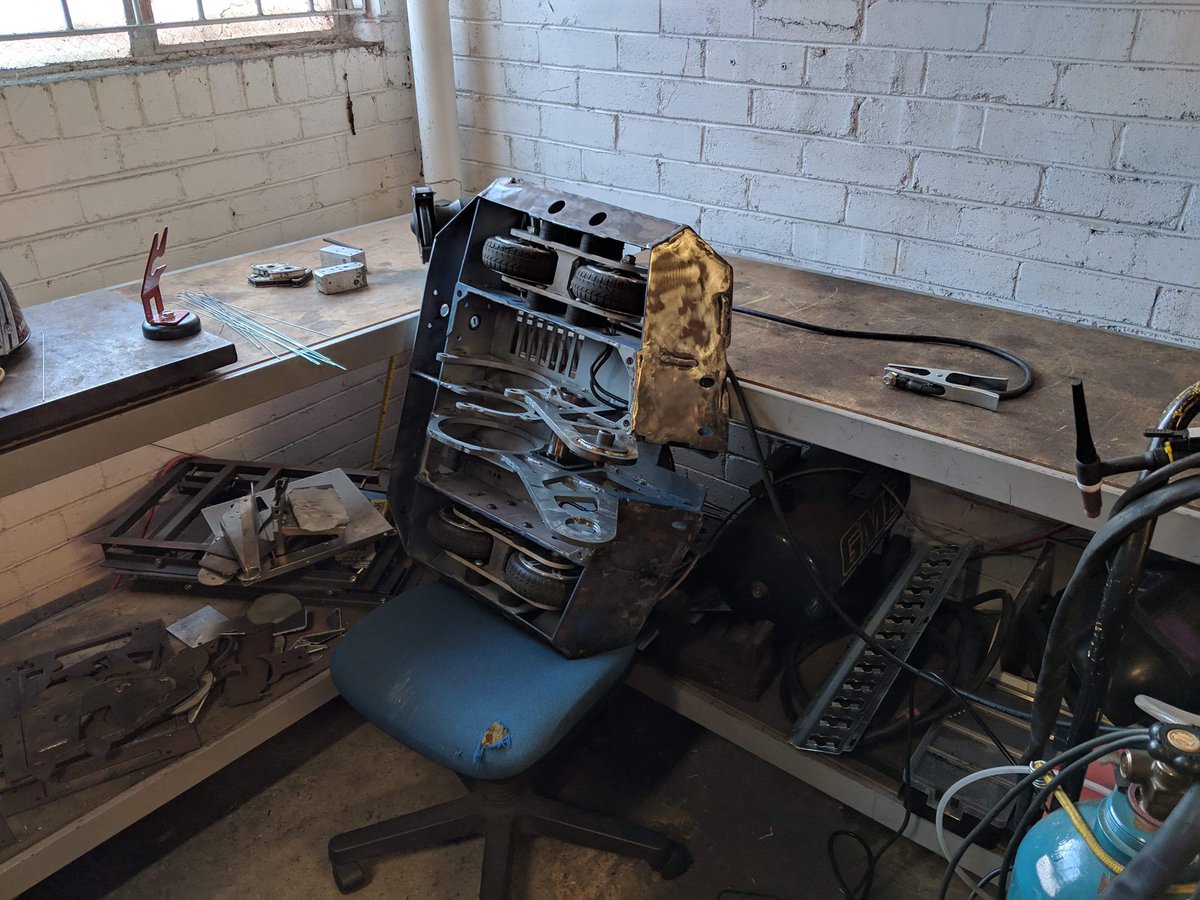 DBattlebot's tweet image. DeathRoll getting a lift from an office chair #wewantseasonfour #battlebots #deathroll
