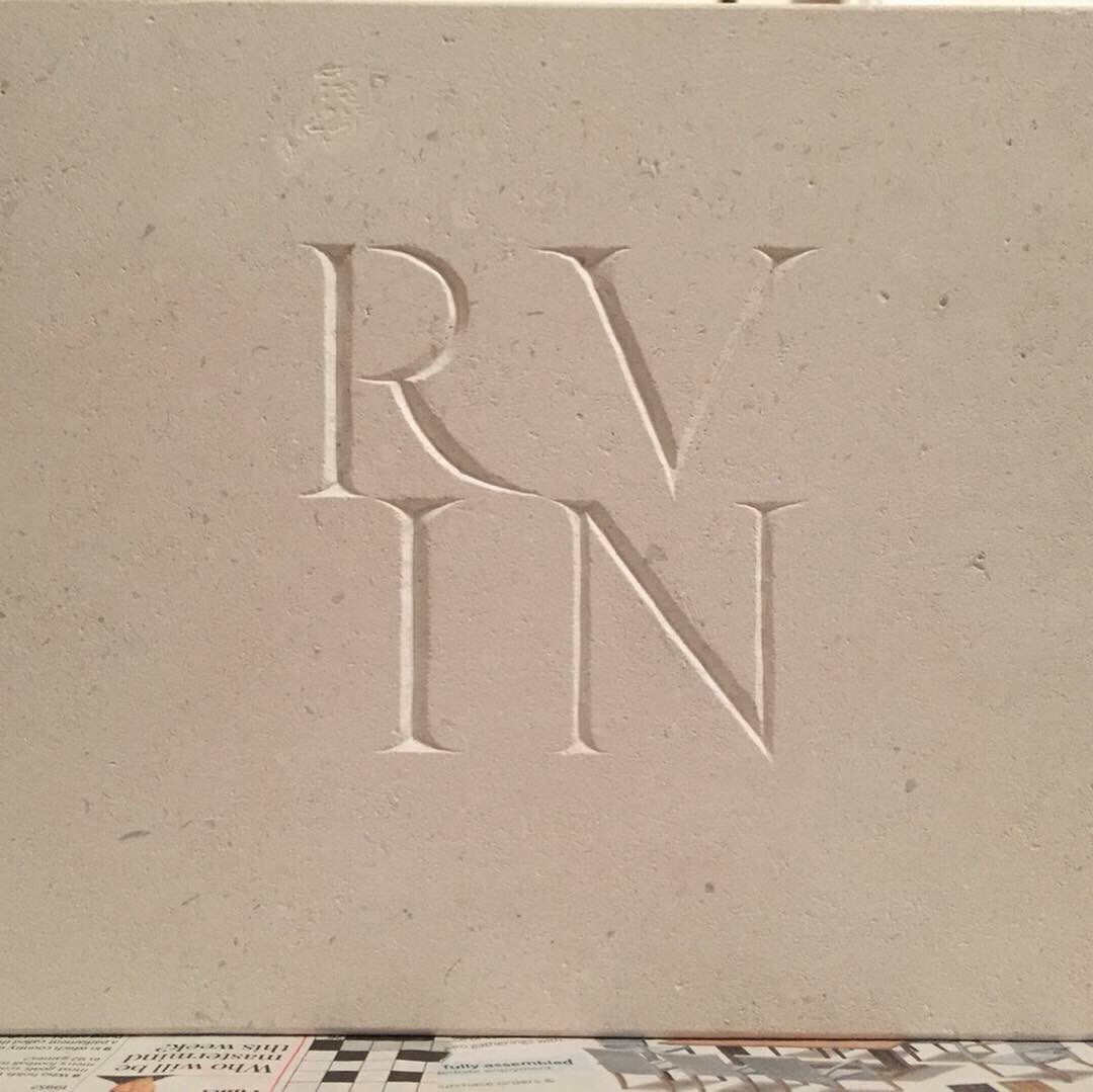 Practising my Roman 🏛⚒      
.
@ESWsculpture with @SimonBurnsCox 
#romanlettering #stonecarving #RUIN #lettercutting #publicartscotland #portlandstone