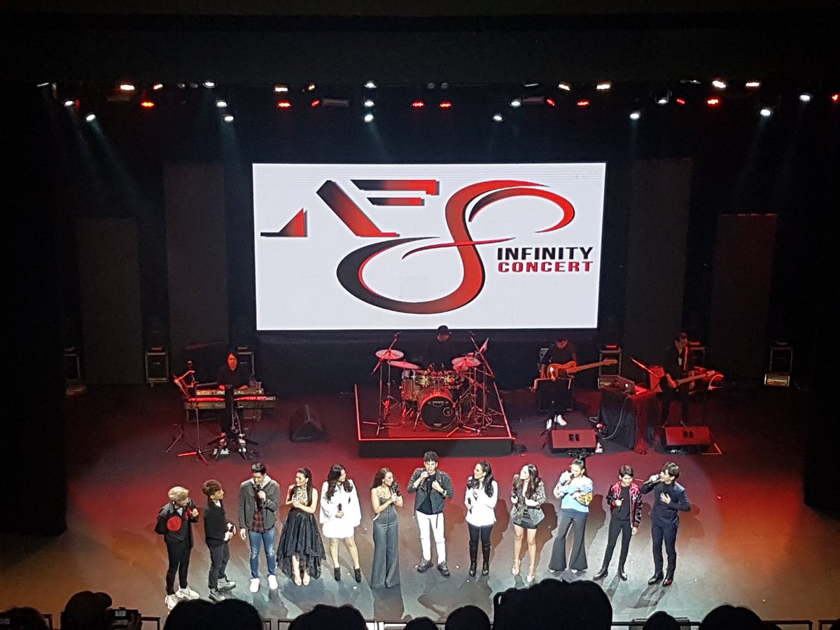 felinenote's tweet photo. ปลุกความติ่งในตัวเองอีกครั้ง #AF8InfinityConcert https://t.co/RZEHoMSSey
