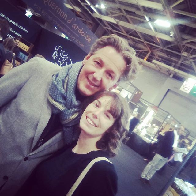 delikats_com's tweet photo. Petit souvenir du Salon du Chocolat 2018 et des belles retrouvailles. 😊
@pierremarcolinihimself 
#salonduchocolat #paris #retrouvailles #chocolat
#beantobar #chocofevier #belgique #amitie https://t.co/jt606GPEBK https://t.co/cobf3PVa5r