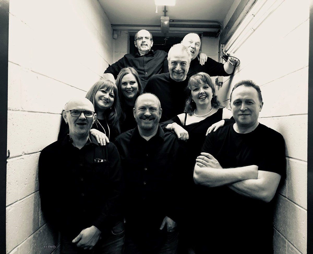 FloydEffectFans's tweet photo. We love this picture of the band, taken at the recent #FloydEffect show.
Keep sending them to us and we'll keep sharing them. https://t.co/ETOZMRJJ1m