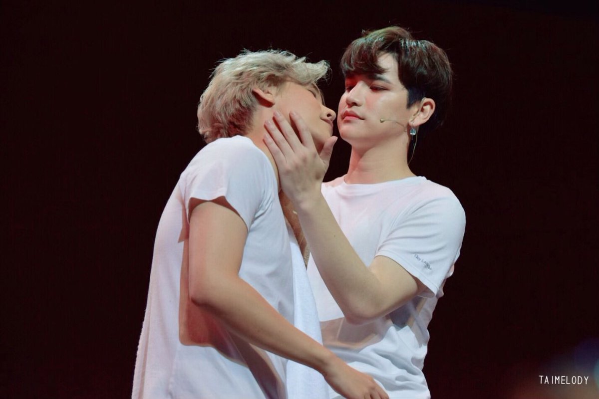 TaiMelody's tweet photo. เบาหน่อยเต๋า เบาๆหน่อย 😚

#Taokacha #เต๋าคชา
#Af8infinityConcert https://t.co/aw5iFJeWLK
