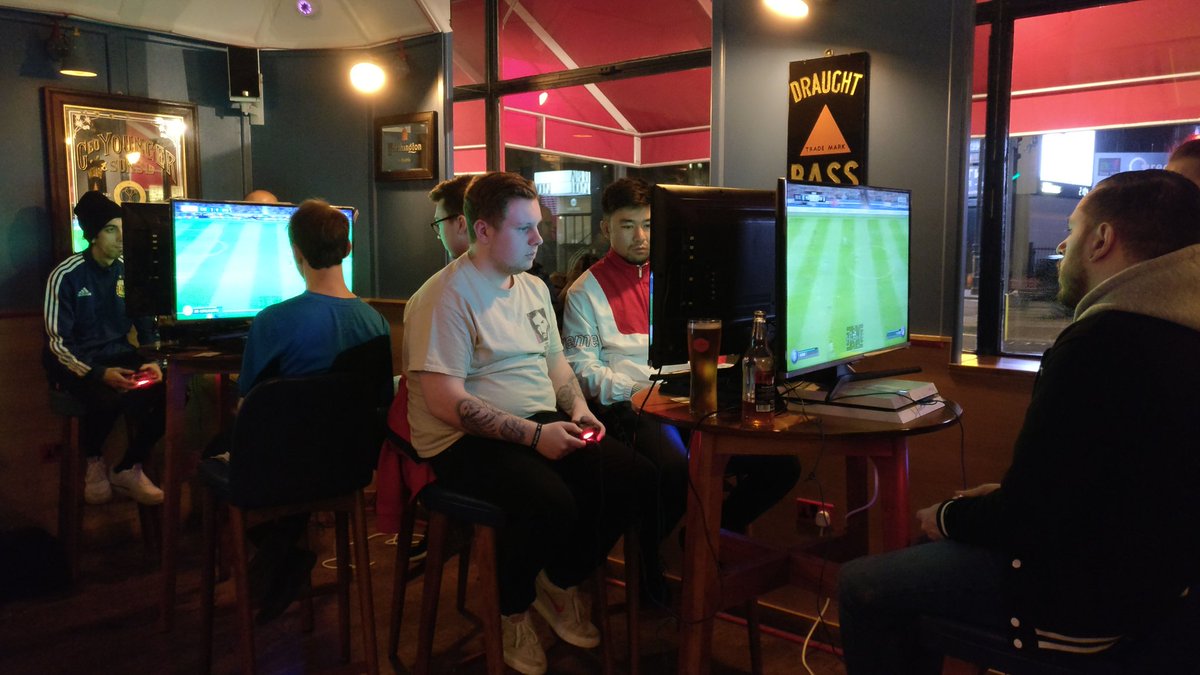 Fifapub's tweet image. Good times #FIFA19

#London every Monday - Old Street