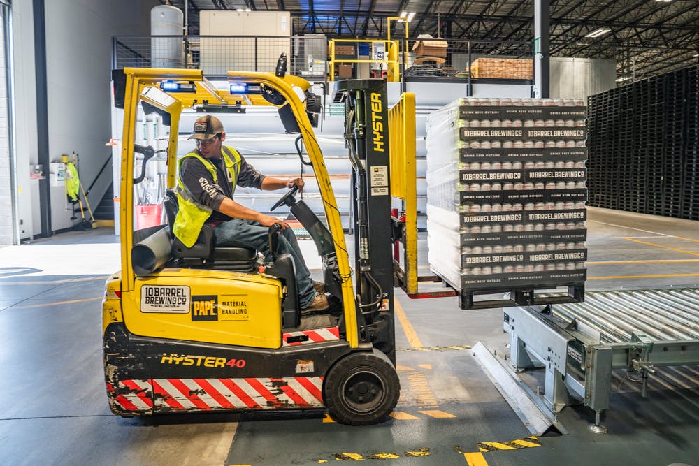 QubitUK's tweet photo. We have over 20,000 square feet of quality off-site storage space available to clients, which they can manage via a web-based inventory.

👉🏼https://t.co/03tqnV5VXX

#fitout #construction #storage #logistics https://t.co/74md4qEKSb