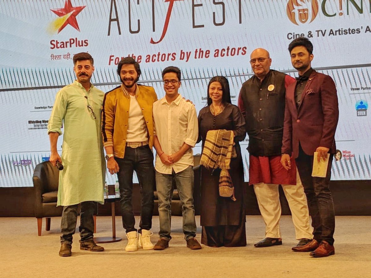 act_fest's tweet photo. Sushant Singh, Amit Behl &amp; Shreyas Talpade with Ishaan &amp; Nandita Puri to present the Om Puri Memorial Award at #ActFest 2019.

#actorslife #actor #fest #bollywood #bollywoodactor #success #award #awardwinnning #theatre https://t.co/0Hdv4mRMZ7