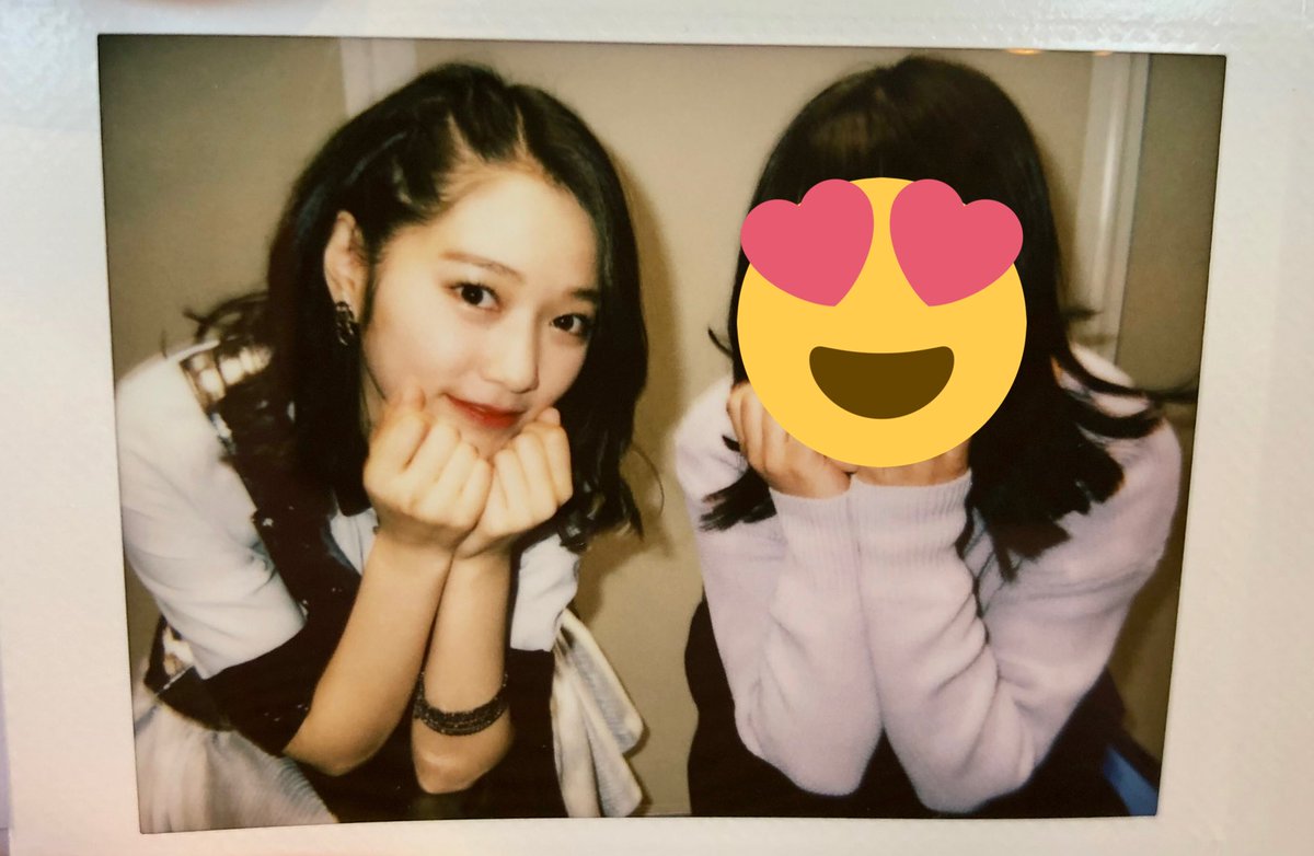 riif_k's tweet photo. 2/17 谷本チェキ
チェキ撮る人上手👏💕
めっちゃ可愛かった…💓
見つめ合いのときに思わず、ちかっやばっって言ったら、恥ずかしいよねえって言いながら笑うあみちゃんの可愛い顔が至近距離で見られた可愛すぎ https://t.co/mEpj8kPqYi
