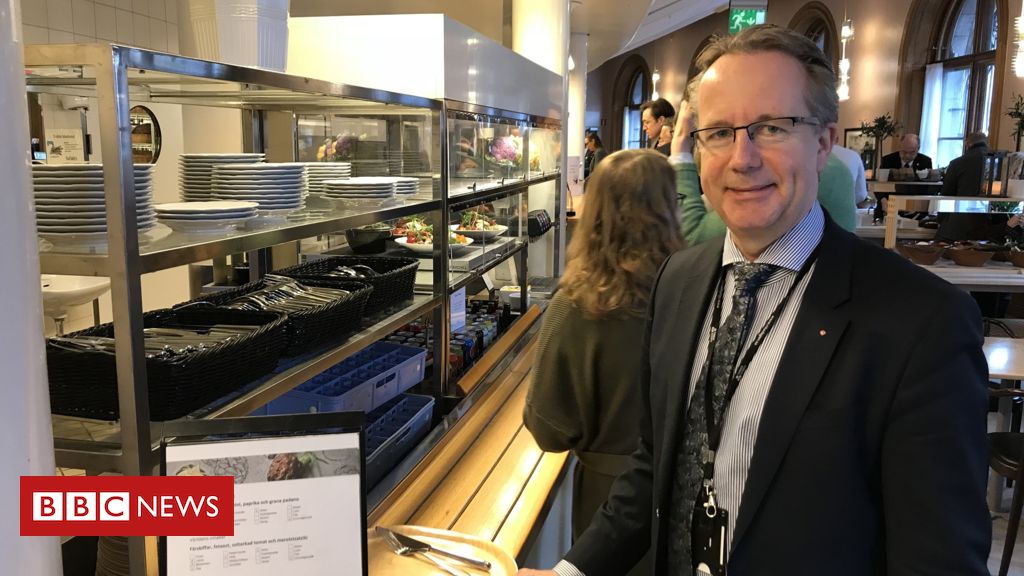 Suécia, o país onde deputados não têm assessores, dormem em quitinete e pagam pelo cafezinho bbc.in/2SCpLKQ