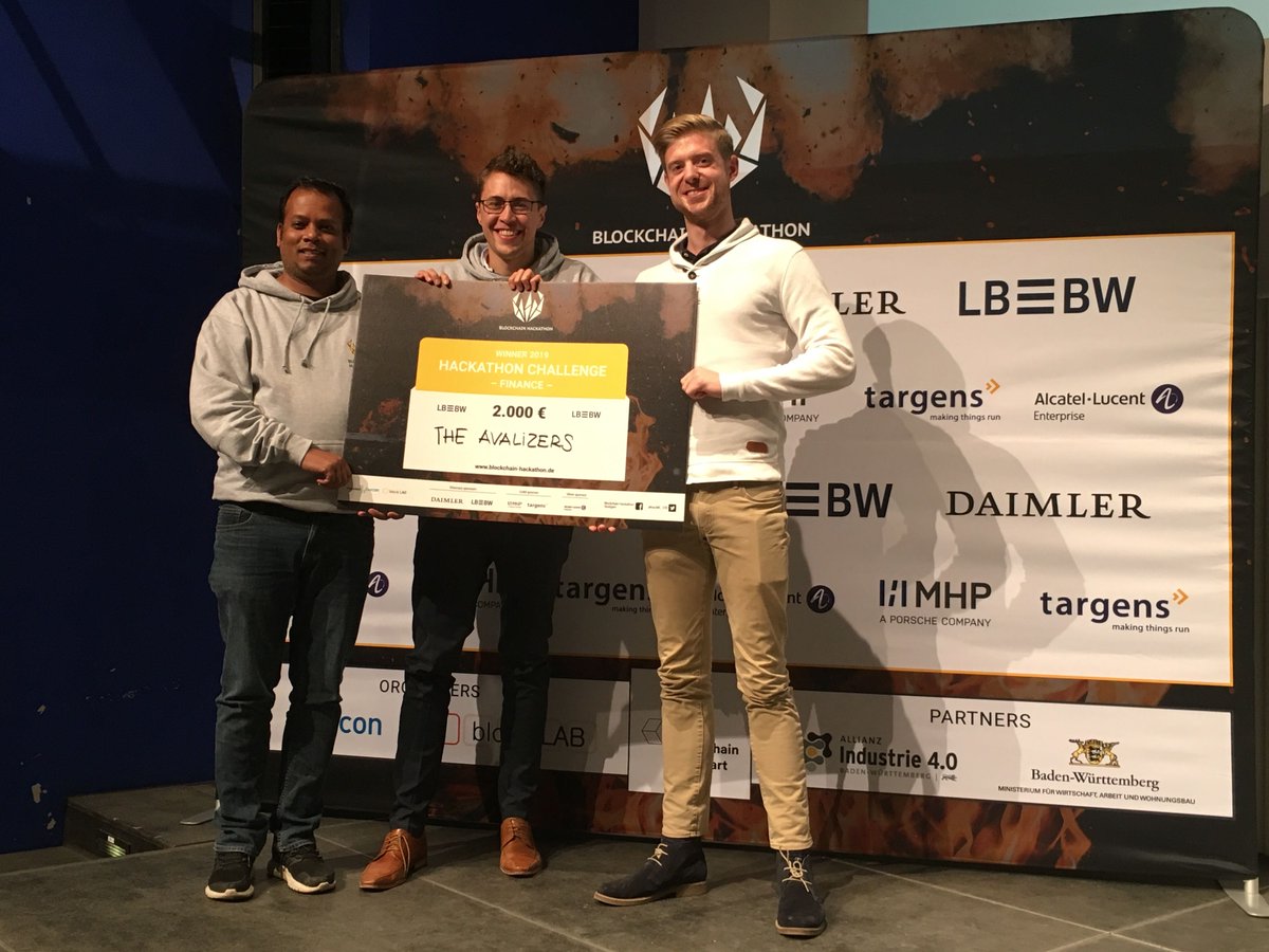 hackBC_STR's tweet photo. [THE AVALIZERS] knows about the metrics of the financial sector! The team's concept is now awarding them with the 1st place of the FINANCE CHALLENGE by @LBBW  #hackBC19 #finance #lbbw https://t.co/hZ4HxKNfnt