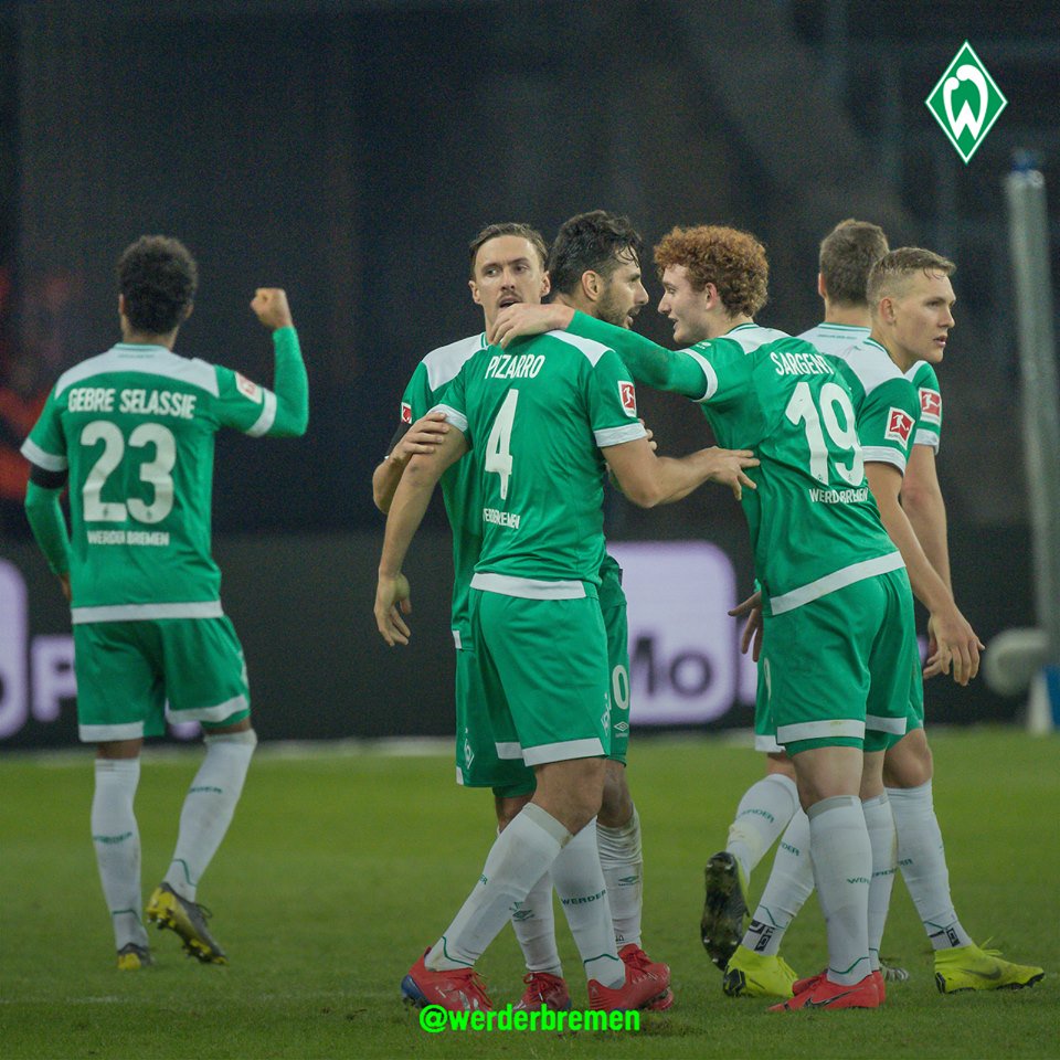 4️⃣0️⃣ 🤜🤛 1️⃣8️⃣

#werder