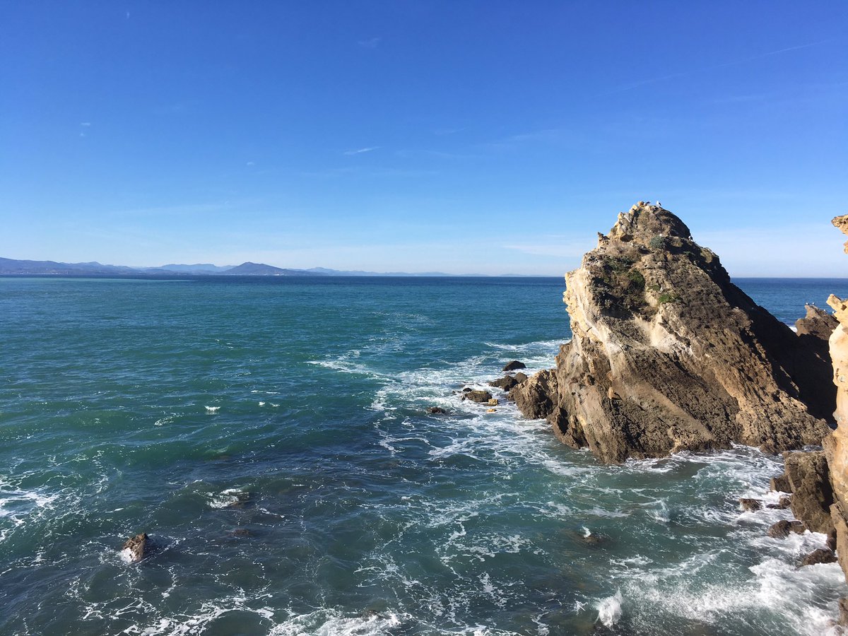 Ville2Biarritz's tweet image. | CÔTE DES BASQUES | Un dimanche d’hiver à Biarritz

#côtedesbasques #côtedesbasquesbiarritz #ville2biarritz #biarritz #biarritzmonamour #jaimebiarritz #biarritzmaville #biarritzenhiver