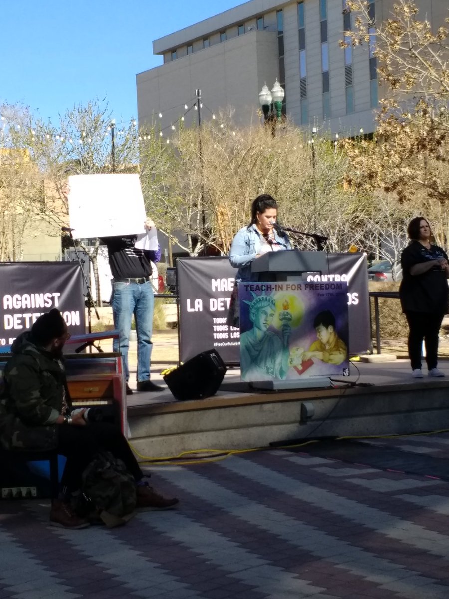 Powerful speakers at the <a href="/TeachersACD/">Teachers Against Child Detention</a> Teach-In. From lessons on empowering kids to learn our constitutional rights to reading kids' poignant poetry about feeling afraid. "Educators are the civil rights police". #Classroomsnotcages #educationnotdetention