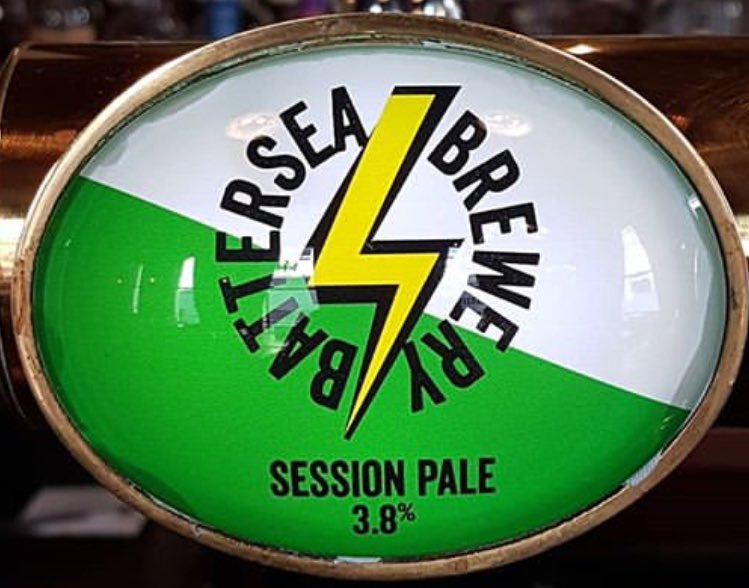 CrownAstonEnd's tweet image. Coming soon from our sister site and brewery @BatterseaBrew #sessionpaleale #craftbeer #paleale #herts #hertshour #gastropub #greatbeeratthecrownaston