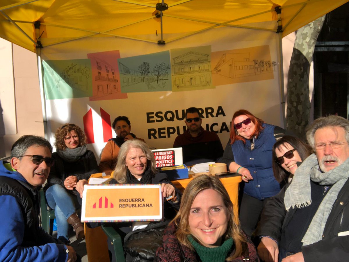 Esquerra_Begues's tweet photo. 🙋Avui hem celebrat assemblea local i hem escollit per unanimitat a Doris Roig @dorisroig com a nova presidenta de secció local 👏👏👏 d'@Esquerra_ERC  a #Begues #BaixLlobregat I sobretot agrair la tasca i la dedicació d'en Xavier Llopart! ✊ https://t.co/s90VV9yqlc