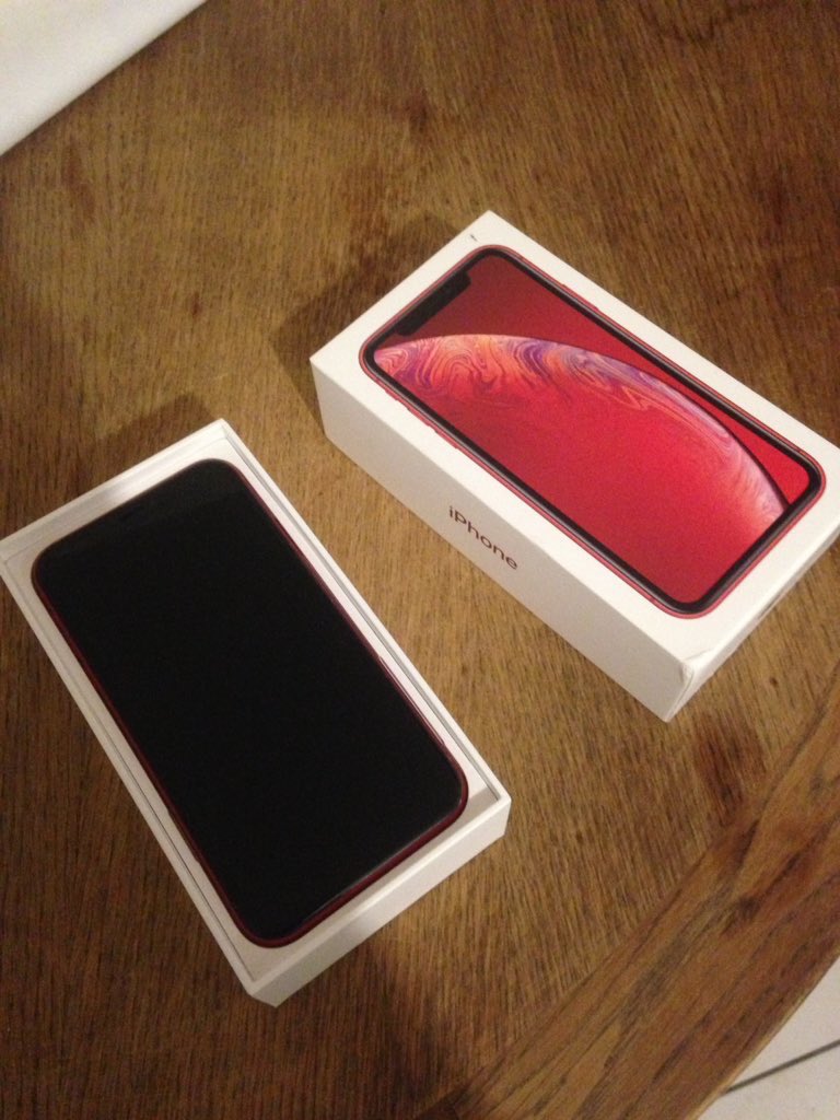 betting_prodige's tweet image. Concour ! 🔥💪

Gagnez un IPHONE XR

256GO ! 

Pour cela RT et s'abonner à la page Twitter ! 

et s'abonner éventuellement au Instagram @betting_Prodige 

Résultat le 20 ! 

#Iphone #ParionsSport #TeamParieur