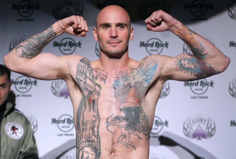 BibinAlexander_'s tweet photo. @MegaBoxingIN @ContestsInIndia @WorldBoxingOrg @PavlikKelly A1) #KellyPavlik is also known as C) Ghost
#boxingtrivia #Boxingcontest @MegaBoxingIN @WorldBoxingOrg
Join now and win big
@Celina_Tweets @Stubborn001 @Oye_kanchu @OyeJohny @sachin_contest https://t.co/z0pfoc7sze