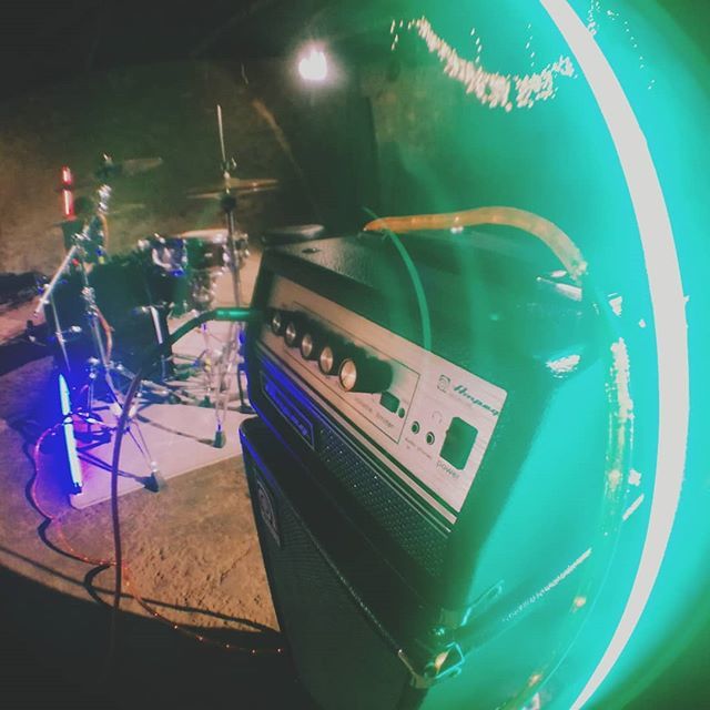 timusician's tweet image. BTS on a @lovepollinator video shoot. Check it out on YouTube. Search Missing The Past by Pollinator and you should find it.

#musicvideo #bts #bass #drums bit.ly/2SVsIFH