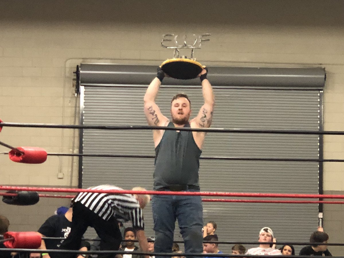 evilgonzo's tweet photo. Competed and WON the 2nd annual Bunk Hosue Brawl. The capacity crowd got to see me show why Iโm still on top of my game. #barrelchested #battletested #irishhandgrenade https://t.co/VNesDSBLYy