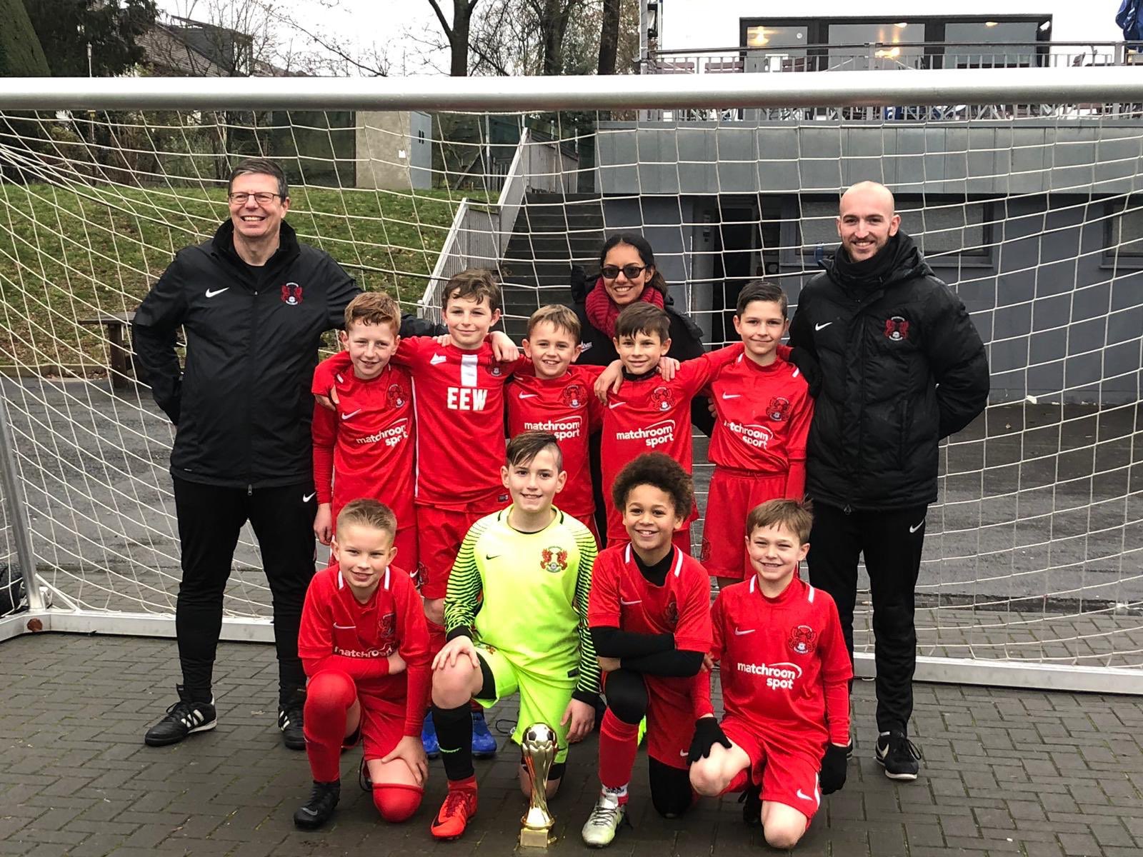 (C) Leyton Orient on Twitter "🏆 Congratulations to a mix of U9, U10