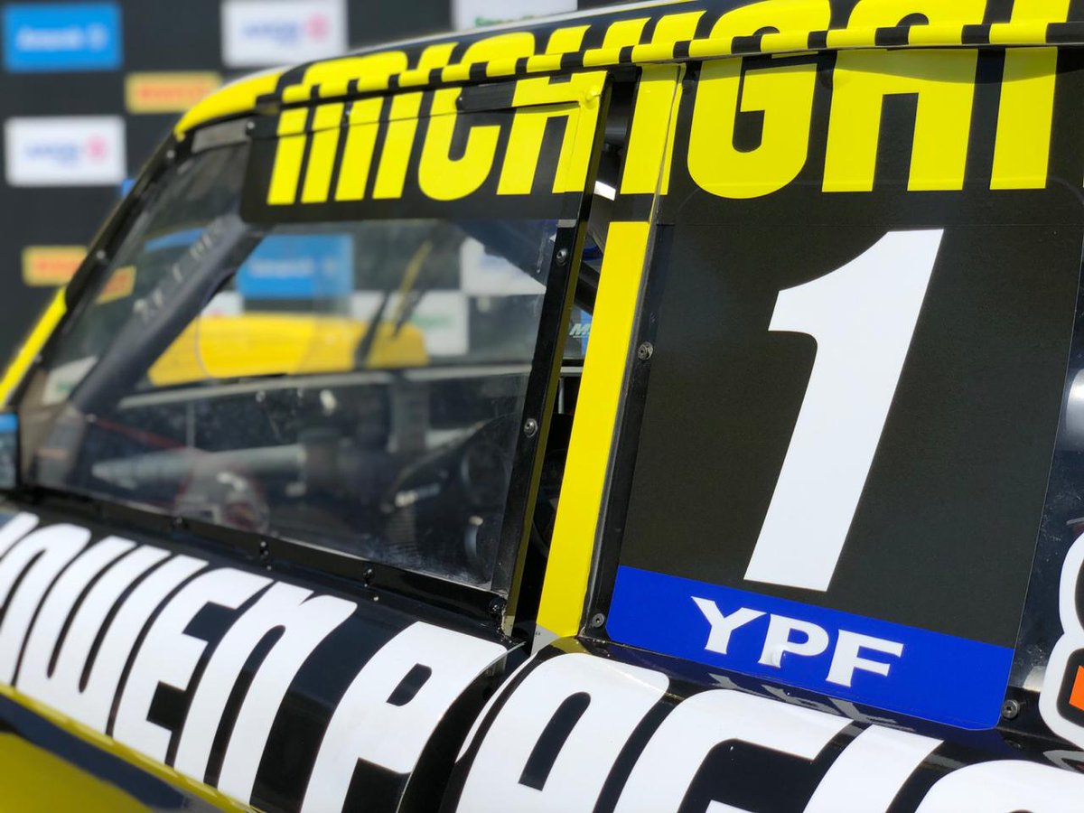 📸El auto campeón de @GuriOmar1 girará en La Plata, y pasará a formar parte del @MuseoTC 👏

😀¡Lo podés ver en vivo! Seguínos por <a href="/TV_Publica/">TVP</a> 📺