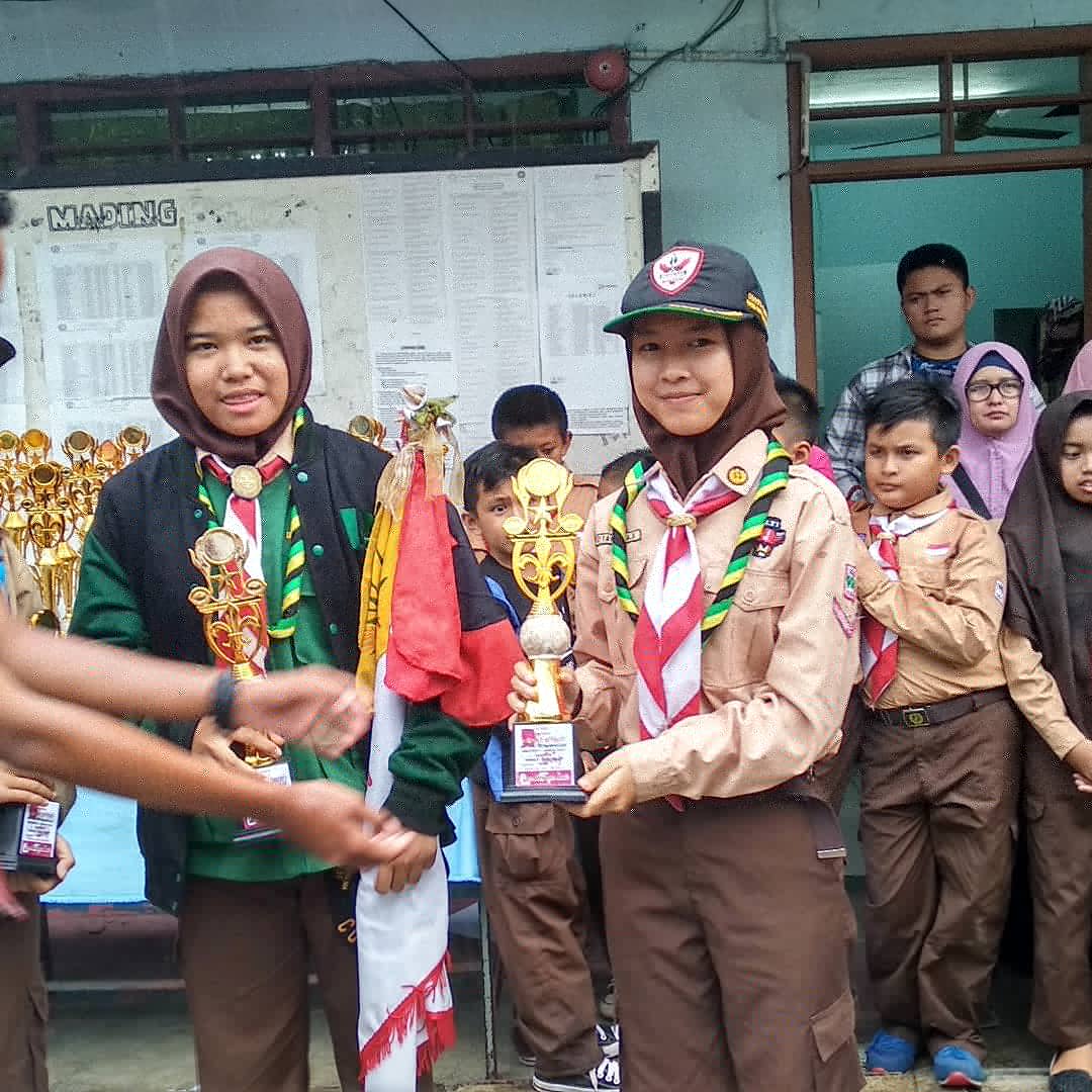 scoutofPANGLIMA's tweet photo. Selamat.... juara umum
Lomba di smk widya dirgantara https://t.co/cbyBvJOCMF