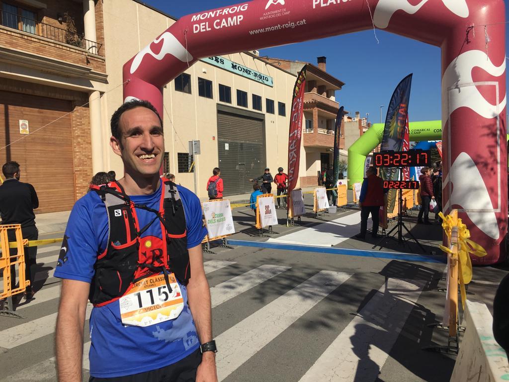 Gafarruns's tweet photo. Avui hem tingut en Víctor @vicmelerin a #MontRoigdelCamp participant a la @Cursa4termes Felicitats!!!! #Gafarruns #PremiàdeMar https://t.co/zmVdp3hn6G