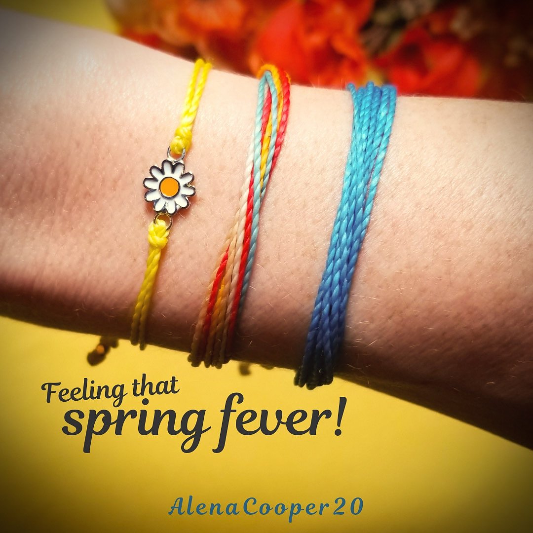 AlenaCooper20's tweet photo. Savings just got easier with Pura Vida- follow the link to shop to have my rep code automatically filled in for you so you don't miss out on that 20% off! #clickshopsave #puravidabracelets #puravidarep #PuraVidaClub
https://t.co/hGVqHBFevE https://t.co/aGBXK9InfQ