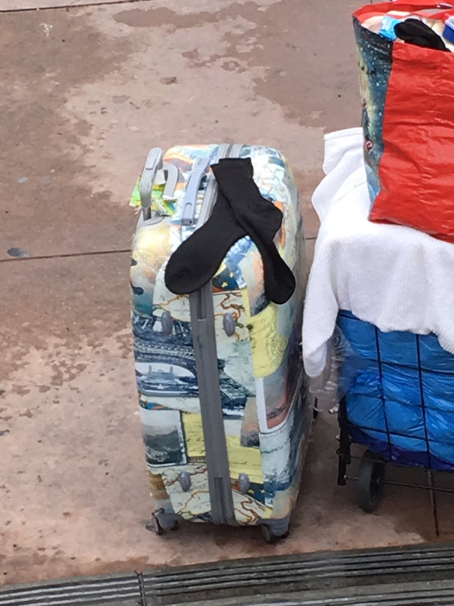 Scotteach's tweet image. I changed my approach to Valentine’s Day this year. My class took the train to downtown Los Angeles to see some historic sites &amp;amp; visit a few museums. Rather than giving traditional V-Day gifts to each other, we gave 100’s of V-Day care packages to the homeless. #SparkEmpathy