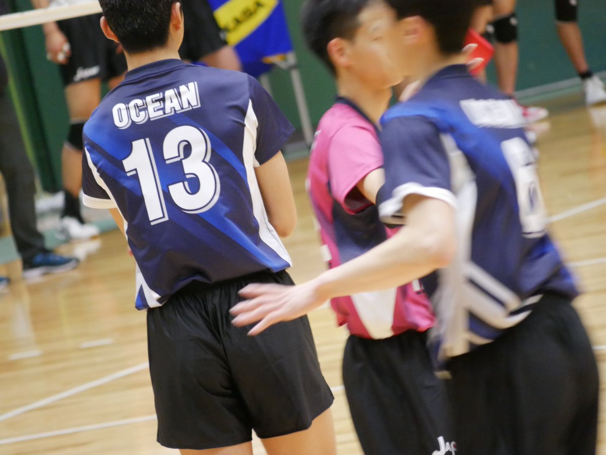 volley_f_love's tweet photo. 2/17 ジュニアオールスタードリームマッチ

OCEAN

白熊太陽くん 13番
荒尾怜音くん 12番

白熊くん撮ろうとしたら松本くんとのハイタッチで
前を通ったれおんくん、、笑 https://t.co/qBVYIWoXH8